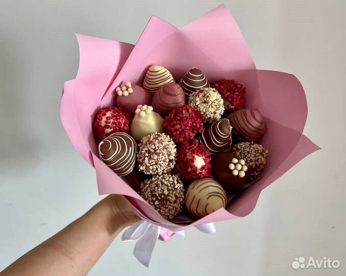 Клубничный букет