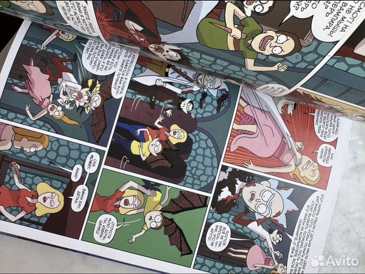 Манга, Книга комикс Рики и Морти