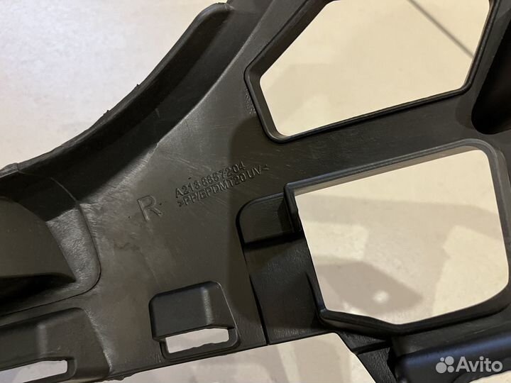 Правый каркас бампера Mercedes W213 AMG рестайл