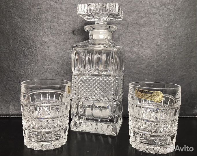Подарочный, хрустальный штоф + 6 стаканов bohemia