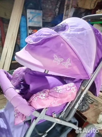 Детская прогулочная коляска