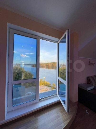 Дом 357 м² на участке 4 сот.