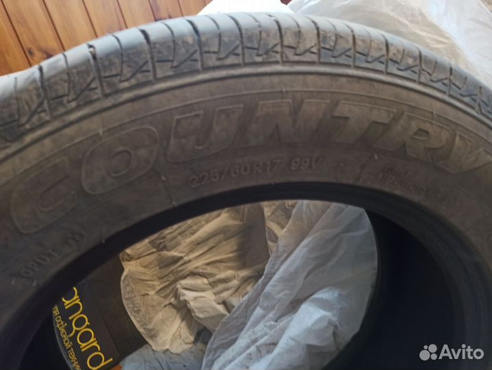 Toyo Open Country U/T 225/60 R17 99V