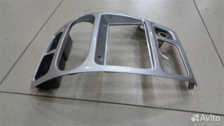 Накладка торпедо Daihatsu Storia 1998-2000