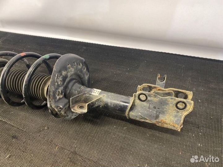 Передняя Правая Стойка Nissan XTrail T31 2011-2015