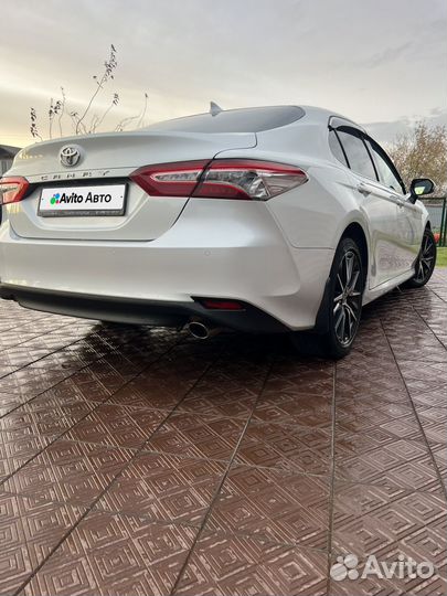 Toyota Camry 2.5 AT, 2021, 137 000 км
