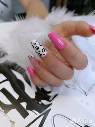 Маникюр, гель-лак, коррекция ногтей Солнечный