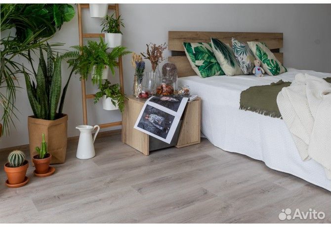 Виниловый ламинат со склада