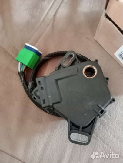 Селектор АКПП Renault Logan