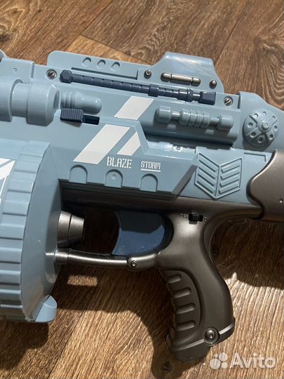 Пистолет Бластер