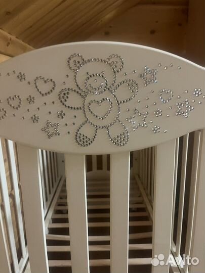 Детская кроватка