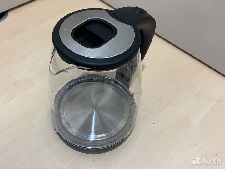 Электрочайник Sven KT-G1806