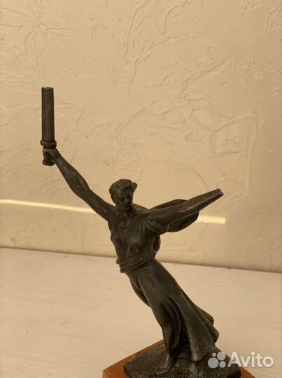 Статуэтка Родина Мать