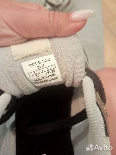 Кроссовки женские Zara