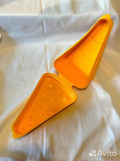 Набор контейнеров для хранения сыра и колбасы