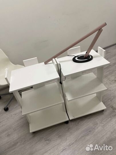 Косметологическая тележка, в отличном состоянии 2ш