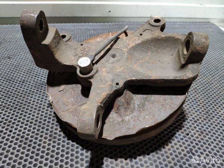 Кулак поворотный передний правый Iveco Daily 4