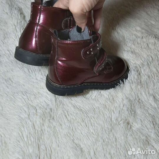 Ботинки на девочку