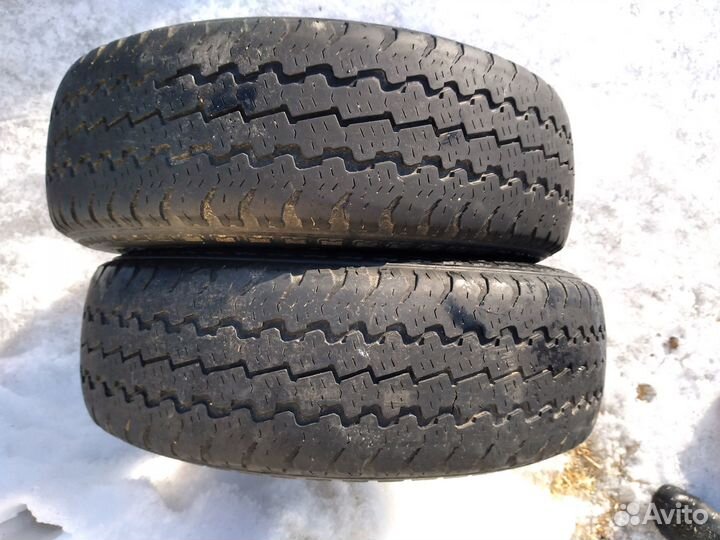 Kumho Road Venture AT51 215/75 R15
