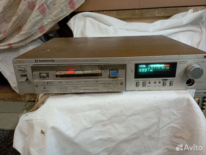 Дека кассетная