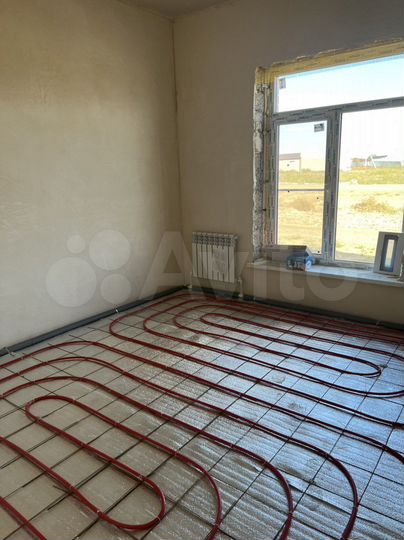 Дом 85 м² на участке 5 сот.