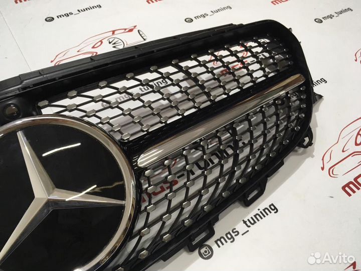 Решетка Mercedes E213 Diamond Black (П/К)