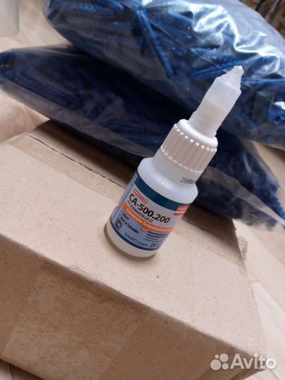 Дюбеля саморезы