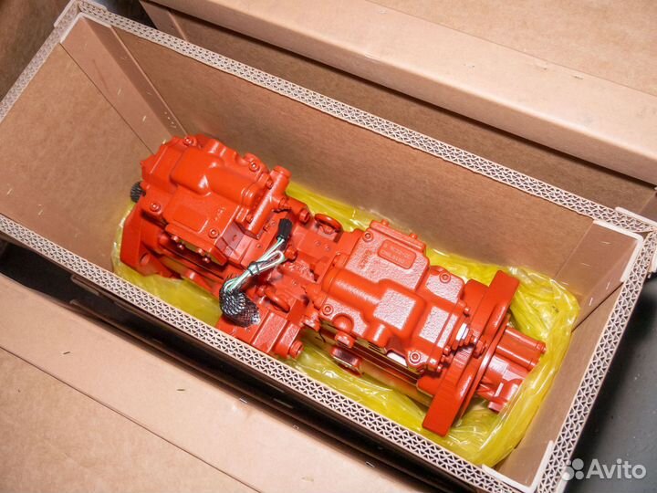 Насос пилотный Hitachi zx460lch