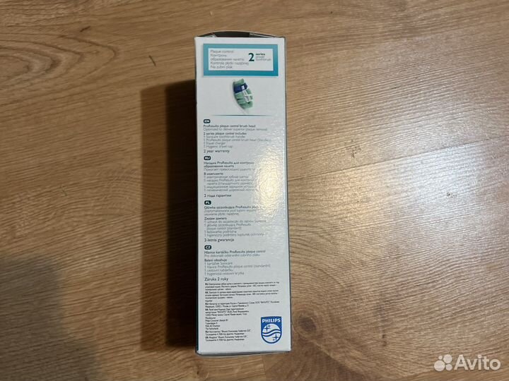 Электрическая зубная щетка philips