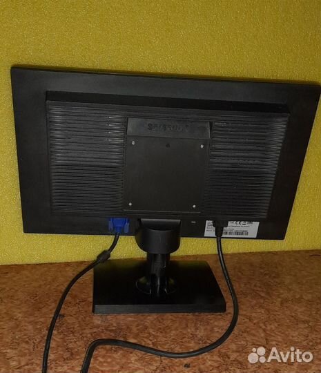 Монитор Samsung для компьютера 19 дюймов