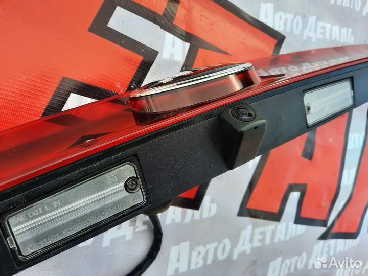 Фонарь задний Kia Karnival Киа Карнивал 2020