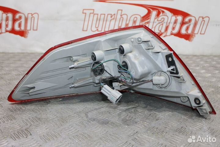 Фонарь задний правый Nissan Teana 32 J32