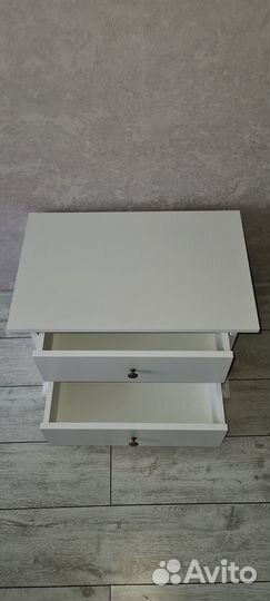 Продам прикроватную тумбу фирмы lazurit