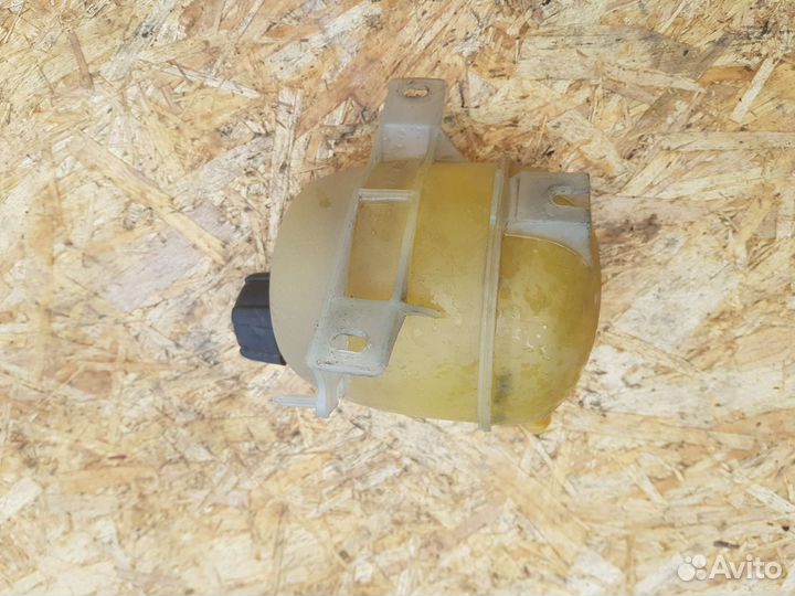 Расширительный бачок Renault Clio 2