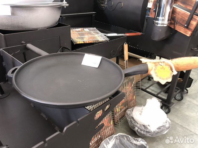 Сковорода чугунная блинница 24*2,5см с деревянной