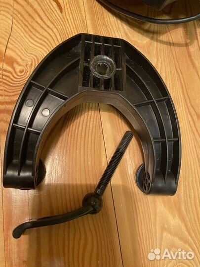 Игровой руль thrustmaster ferrari