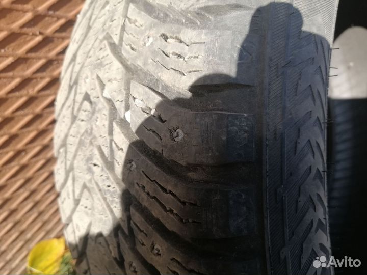 Nokian Tyres Hakkapeliitta 8 SUV 225/60 R17