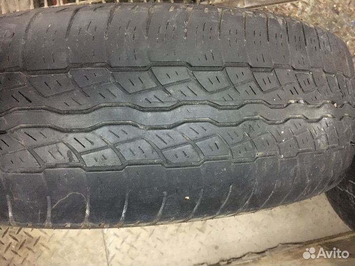 Bridgestone Dueler H/T 225/70 R17