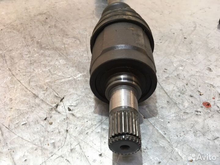 Привод, полуось передний правый Honda Civic Ferio