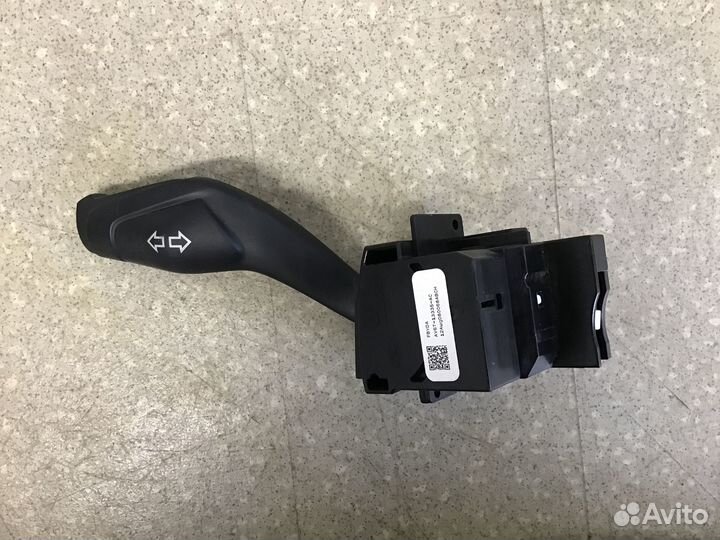 Переключатель поворотов подрулевой Ford Focus III