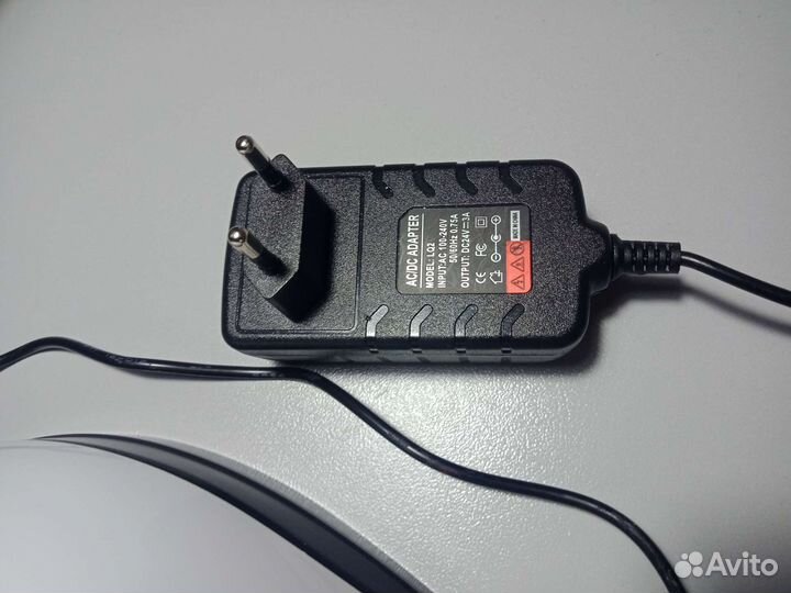 Лед лампа для маникюра (новая)