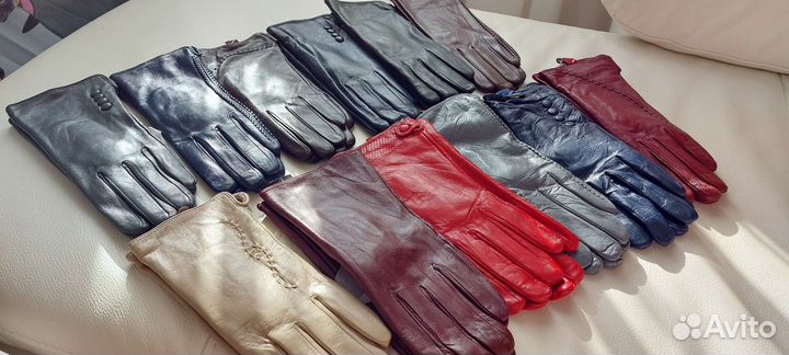 Женские перчатки из натуральной кожи цветные