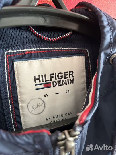 Tommy hilfiger ветровка женская