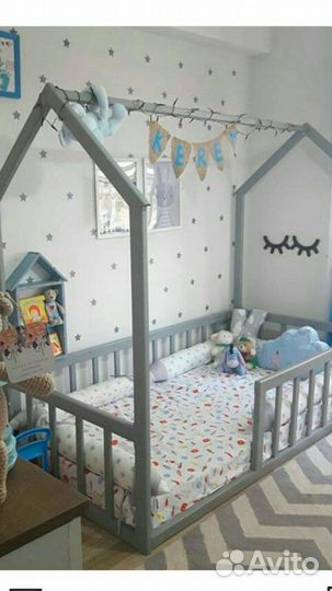 Детская кровать Монтессори из бука