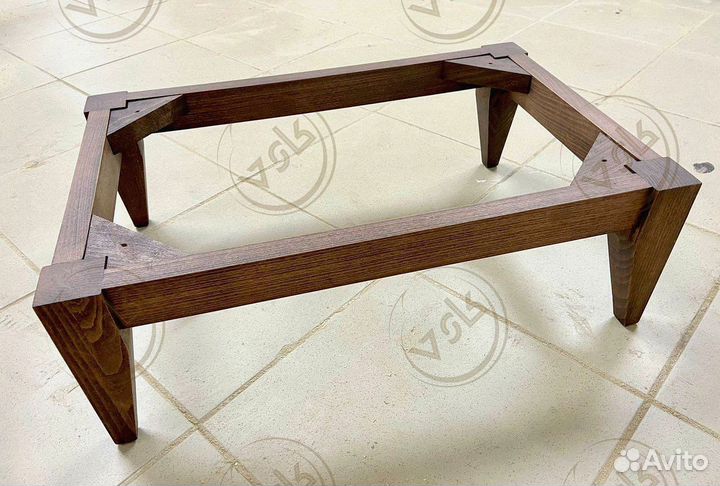 Опора для мебели деревянная