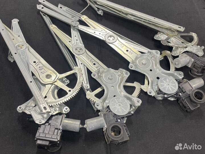 Стеклоподъемник Lexus nx