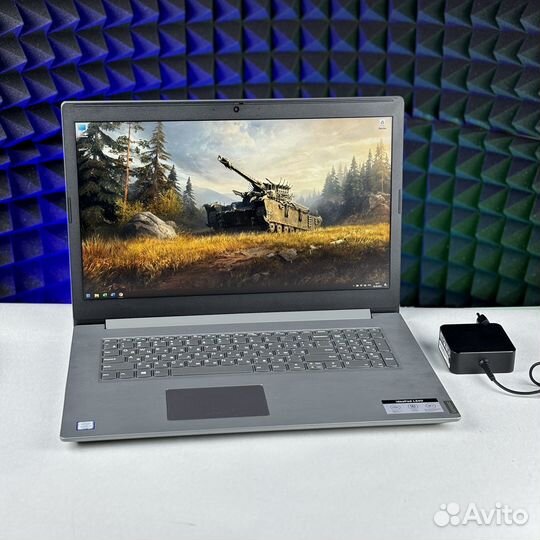 Игровой ноутбук Lenovo i7/GeForce/16RAM/17.3