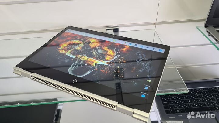 Ноутбук-Трансформер HP x360 i5-7300\8gb\256ssd\Сен
