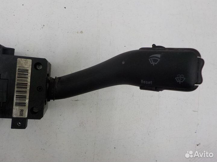 Переключатель подрулевой Skoda Octavia 2004