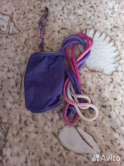 Гимнастическая скакалка